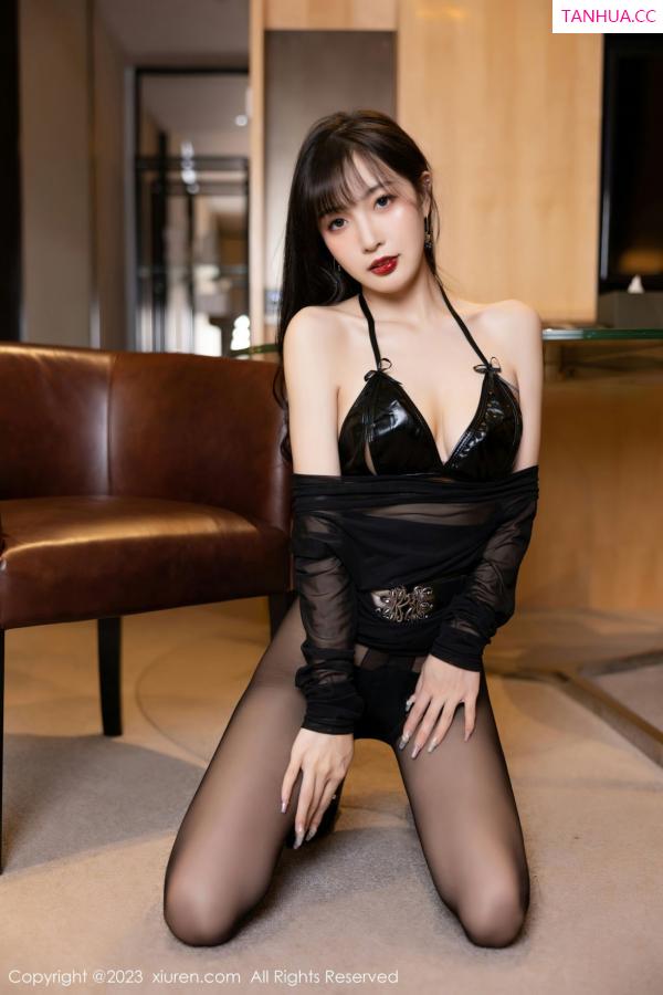 林星阑  [XiuRen]高清写真图 2023.02.22 No.6307 林星阑 黑丝美腿第31张图片